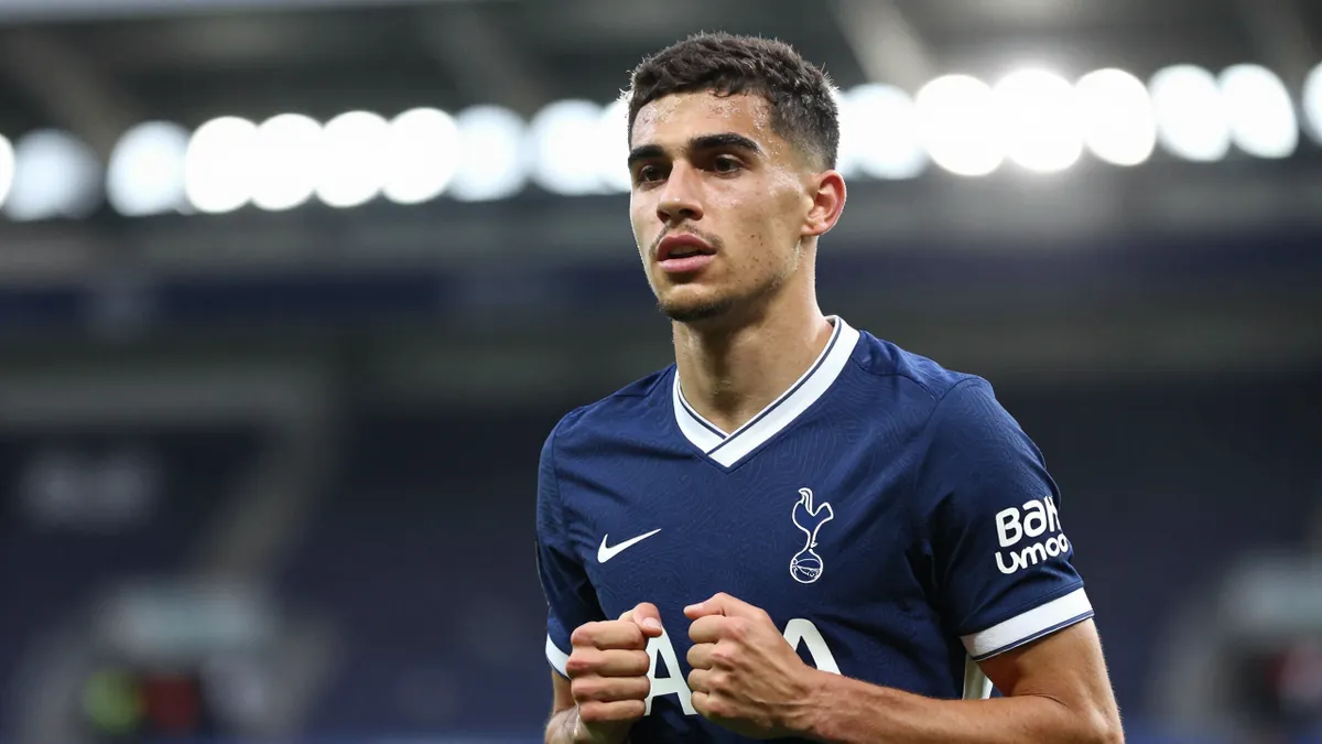 Tottenham Hotspur Transfer News: Bergvall's Future in Limbo Amid Man City Talks