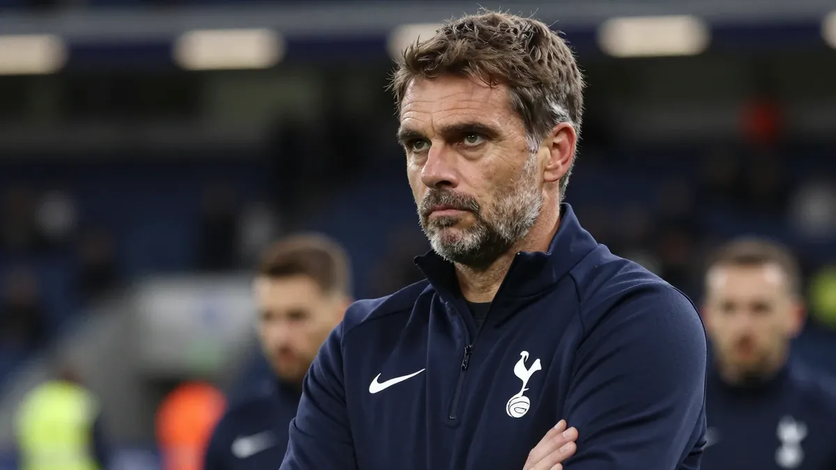 Jamie Carragher says Tottenham's 2-0 defeat to Newcastle is evidence they need more attacking signings before the...