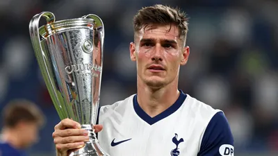 Romero's Emotional Goodbye: A Bittersweet Chapter for Tottenham Hotspur