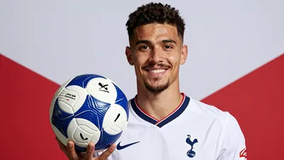 Tottenham Hotspur agree to sign Omar Marmoush from Manchester City on loan with a £50m purchase obligation