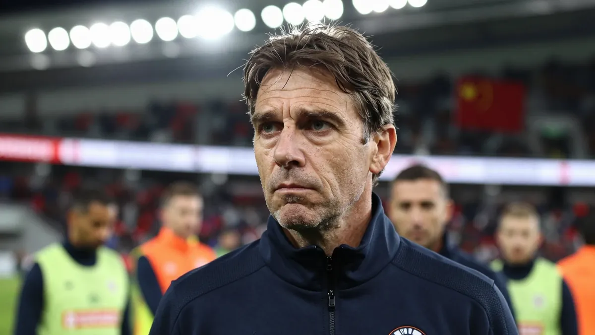 Tottenham Hotspur manager Roberto de Zerbi says he is not angry after a 2-0 loss to Newcastle left his side bottom of the...