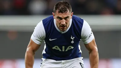 Tottenham Hotspur Full-Back Spence in Advanced Talks with Inter Milan